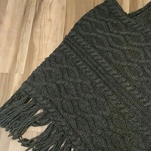 Womens shawl